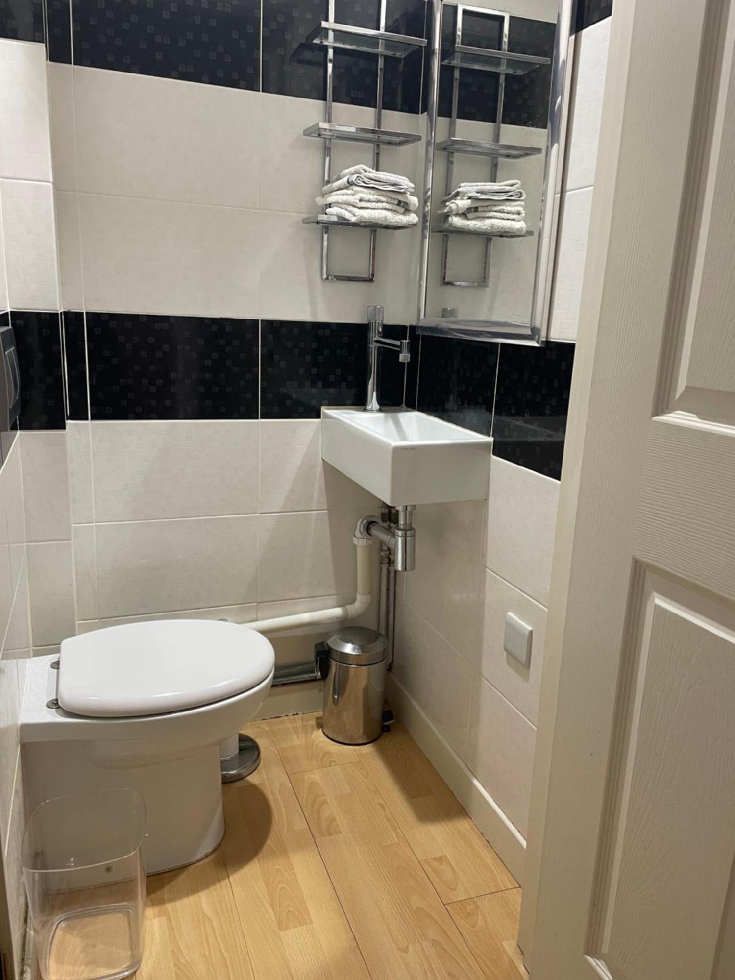 London Fulham 2 Double Bedrooms, 4 People Flat Екстер'єр фото